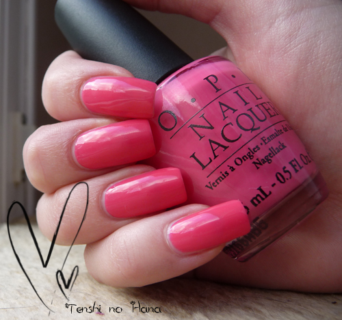 OPI Feeling hot hot hot 3