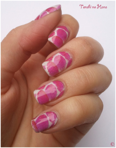 nail decals pétales roses 4